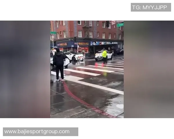 猛龙主场灯光闪烁引发混乱开赛仅40秒便暂停比赛