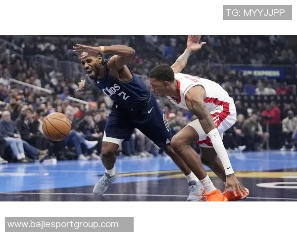 莱昂纳德季前赛上半场狂砍五记三分球平上赛季单场最佳表现