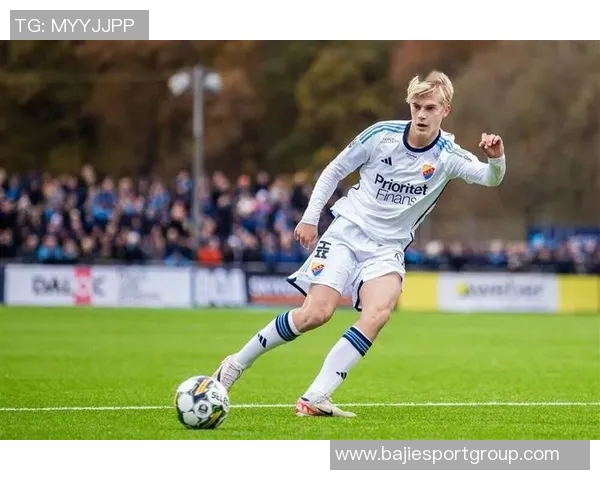 瑞典前锋贝里瓦尔赛后自责错失良机深感负疚