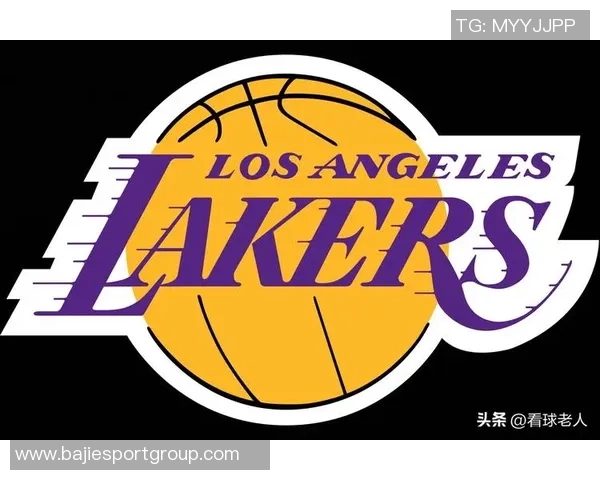 里夫斯砍下50分10板5助成湖人队史第三人上一个成就者为科比